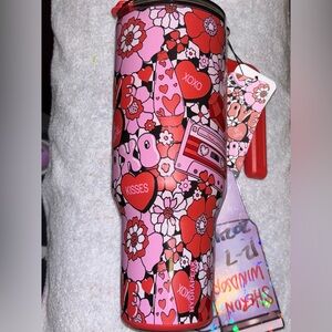 Valentine’s hearts, lava lamp, and cassettes.so 80s!!!